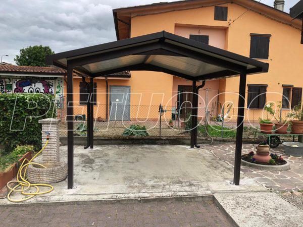 Tettoia-metallica-gazebo-carport-micaceo-tetto-coppo-copertura-coibentata