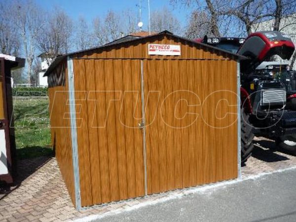 box auto in lamiera marrone effetto legno