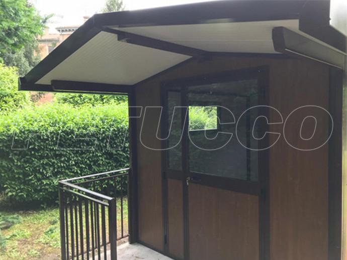 Casetta da giardino con veranda - immagine 3