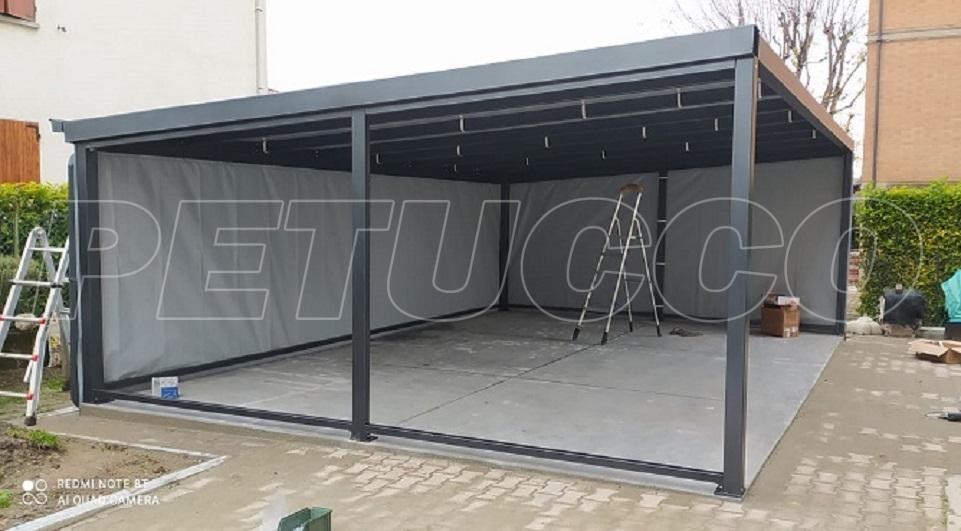 Tettoia con copertura in pvc  Petucco Box prefabbricati coibentati